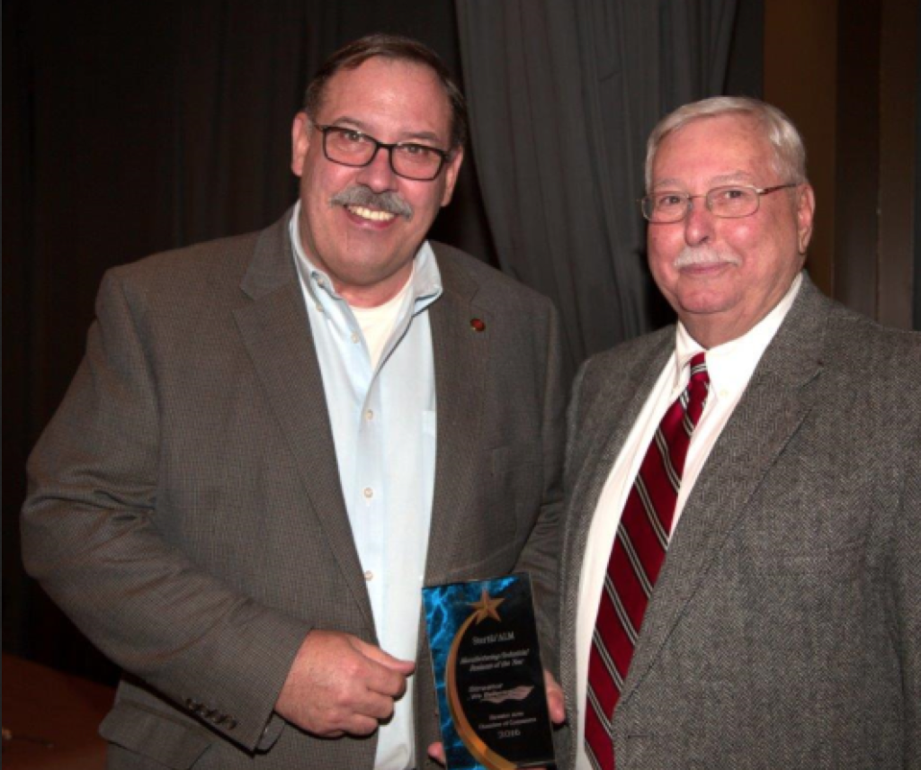 Allan Pavlick (left), vice president of Stertil ALM congratulated by Streator Mayor, Jimmy Lansford (right)Allan Pavlick (left), vice president of Stertil ALM congratulated by Streator Mayor, Jimmy Lansford (right)