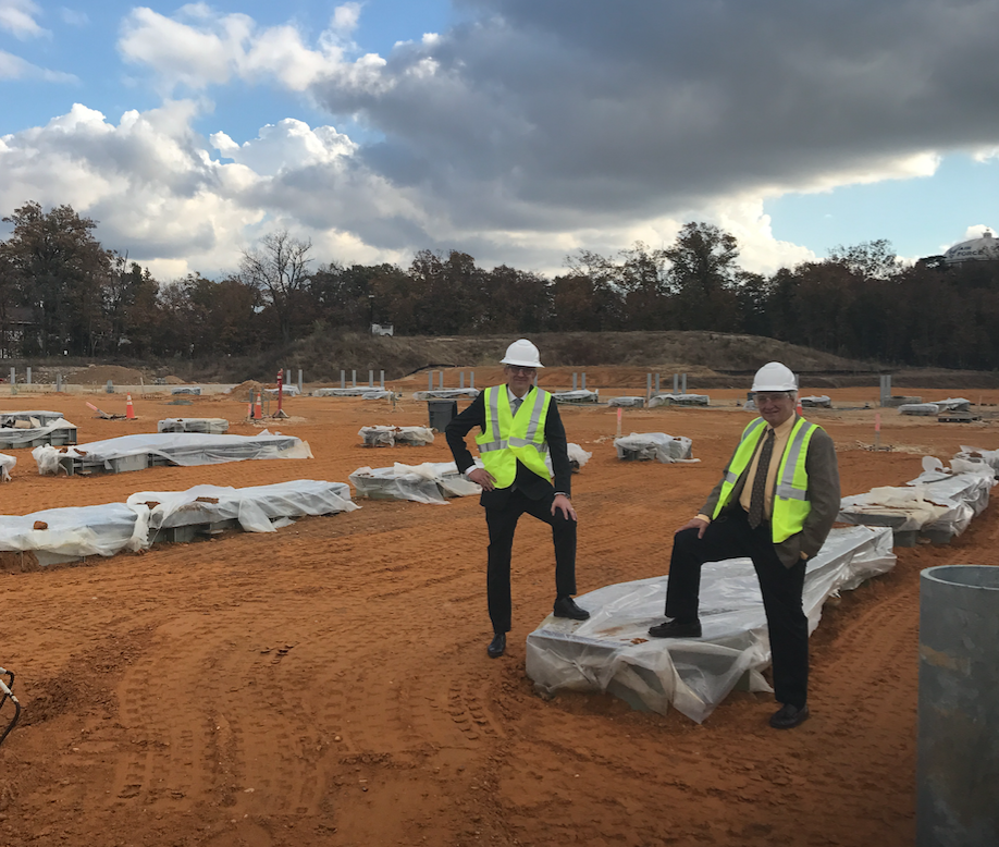  Stertil Group CEO, Ulbe Bijisma (left) and Stertil-Koni USA president, Dr. Jean DellAmore (right) at Washington Metropolitan Area Transit Authority (WMATA) construction site where Stertil-Koni DIAMOND LIFTS are to be installed in new vehicle maintenance facility.