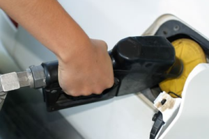 Low Gasoline Prices May Cause Shift to Light Trucks in 2015