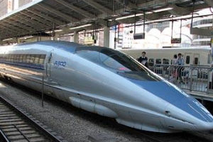 Japan Expands Bullet Train Network, Timed for Cherry Blossom Season