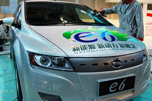 China Amps Up Electric Car Movement