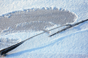 Ford Escape Heats Up with  Windshield Wiper De-Icer