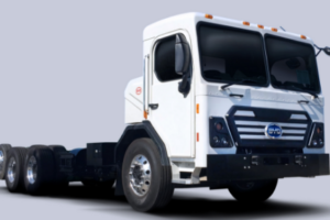 BYD Debuts Class 8 Battery-Electric Refuse Truck