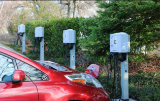 $400 Price Reduction on Select ClipperCreek Electric Vehicle Charging Stations ﻿